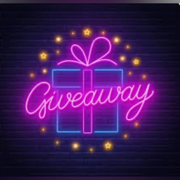 Giveaway Live Listing🎁🎁🎁Bundling gets a gift - Picture 11 of 16